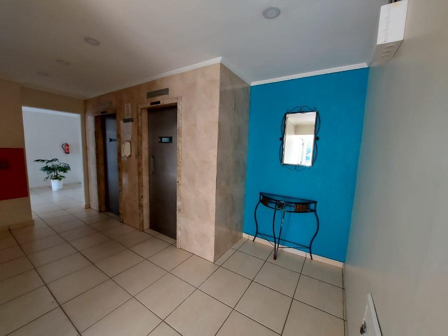 Apartamento à venda com 2 quartos, 60m² - Foto 11