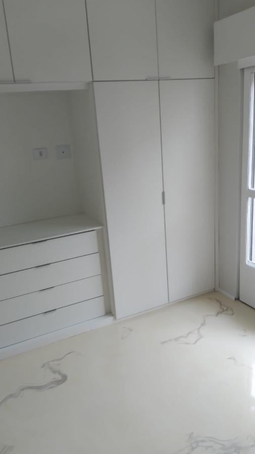 Apartamento para alugar com 1 quarto, 45m² - Foto 6