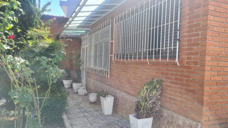 Casa, 4 quartos, 120 m² - Foto 1