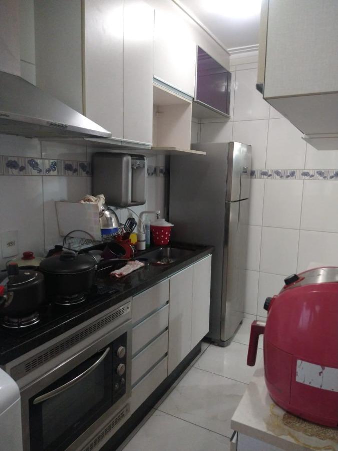 Apartamento à venda com 2 quartos, 48m² - Foto 14