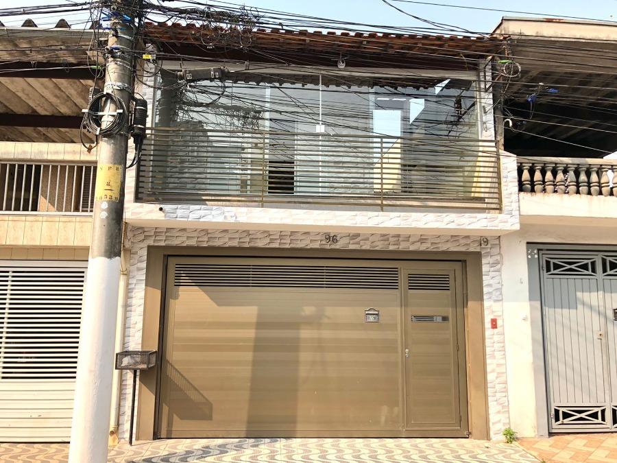 Sobrado à venda com 4 quartos, 137m² - Foto 1