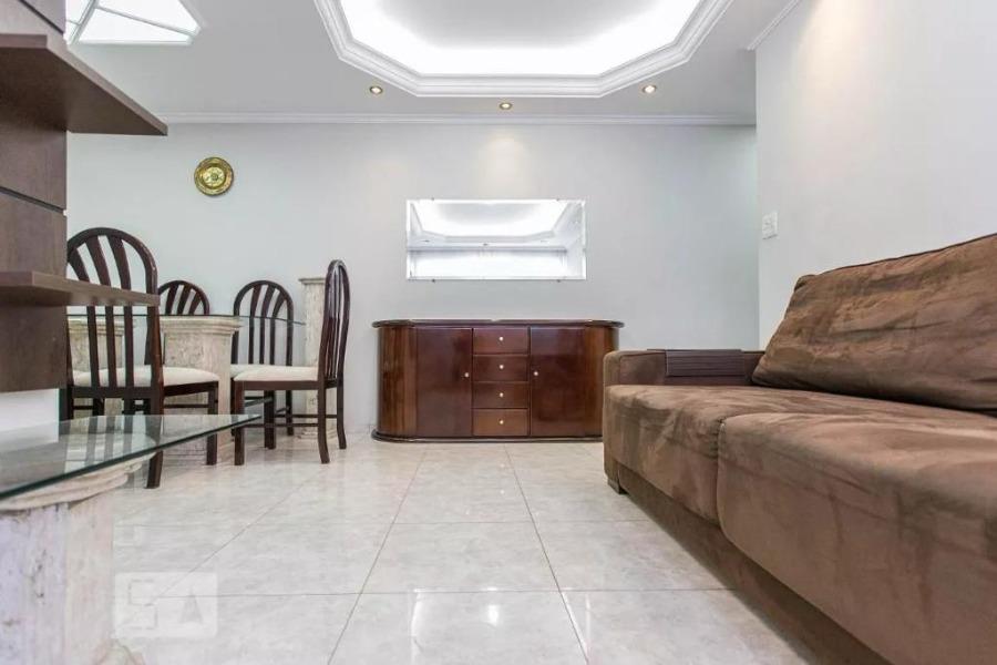 Apartamento à venda com 2 quartos, 70m² - Foto 3