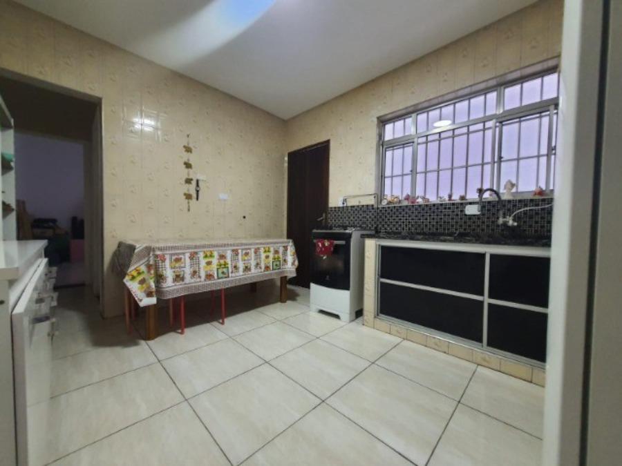 Sobrado à venda com 4 quartos, 150m² - Foto 8