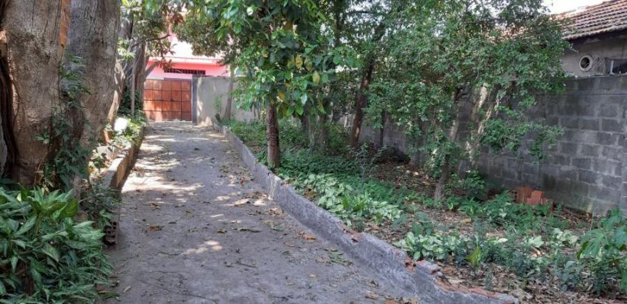 Casa à venda com 3 quartos, 100m² - Foto 2