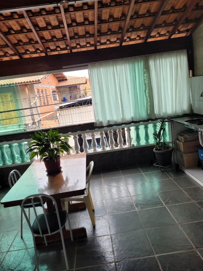 Sobrado à venda com 3 quartos, 130m² - Foto 2