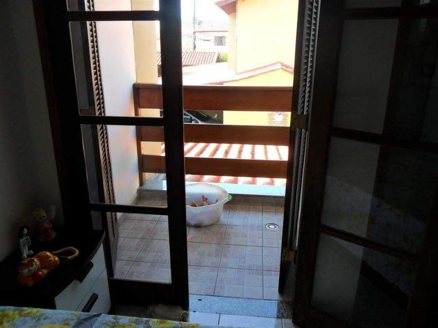 Sobrado à venda com 2 quartos, 120m² - Foto 2