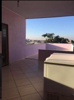 Sobrado para Venda por R$600.000,00 com 350m², 3 dormitórios, 1 suite e 2 vagas - Taboão, Diadema / SP