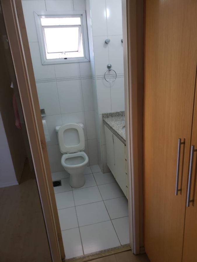 Apartamento à venda com 3 quartos, 125m² - Foto 12