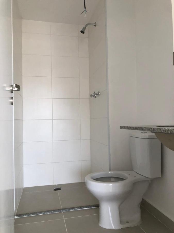 Apartamento à venda com 2 quartos, 42m² - Foto 12