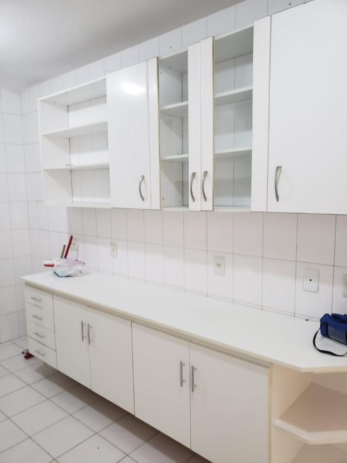 Apartamento à venda com 3 quartos, 125m² - Foto 4