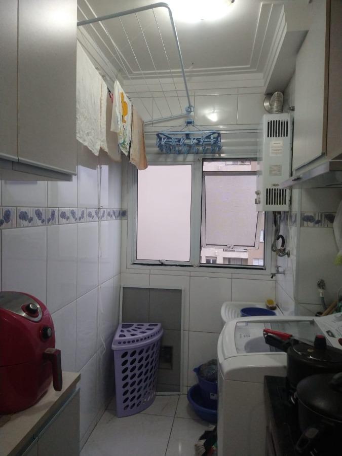 Apartamento à venda com 2 quartos, 48m² - Foto 15