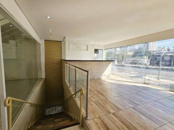Comércio para Aluguel por R$14.000,00/Mês com 600m², 2 salas, 5 banheiros e 5 vagas - Vila prudente, São paulo / SP