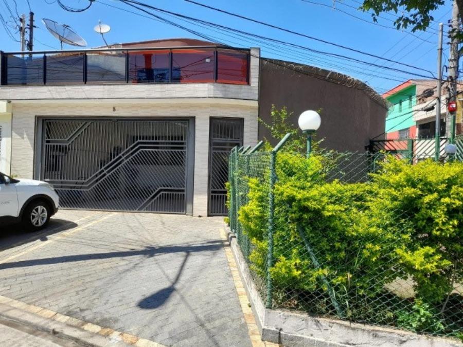 Sobrado à venda com 3 quartos, 150m² - Foto 1