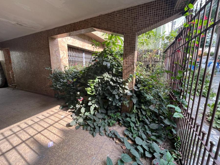 Terreno à venda com 1 quarto, 120m² - Foto 10