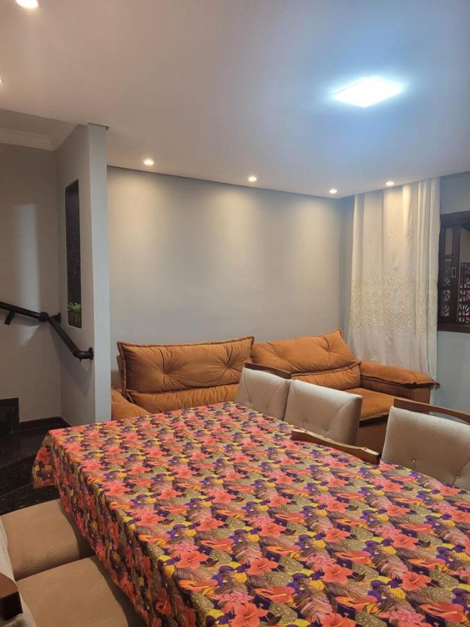 Sobrado à venda com 2 quartos, 180m² - Foto 1