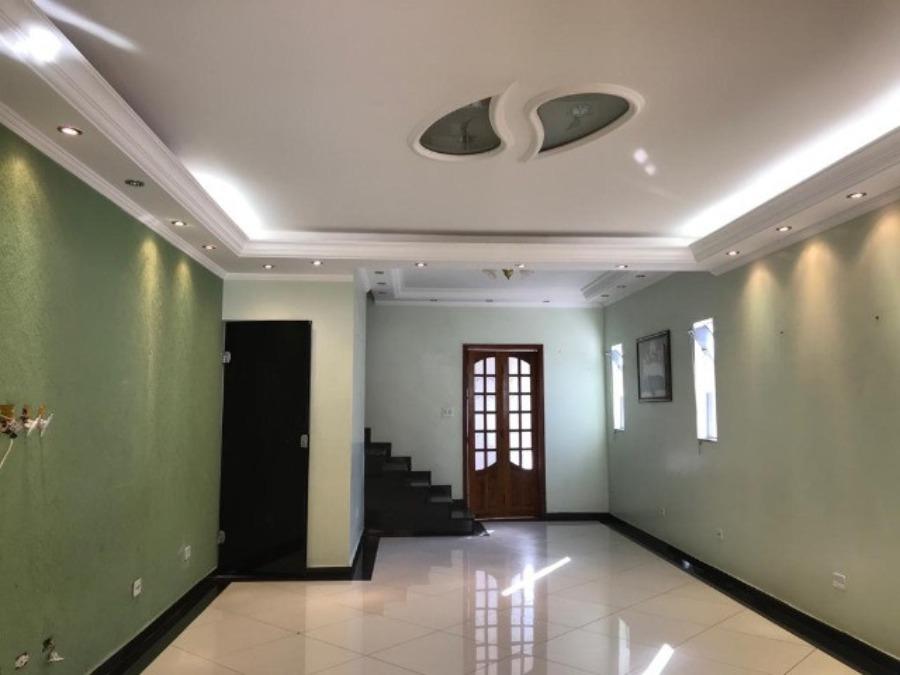 Sobrado à venda com 3 quartos, 120m² - Foto 1