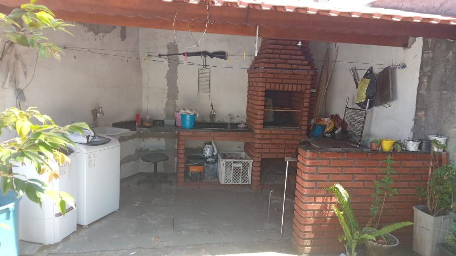 Sobrado à venda com 3 quartos, 160m² - Foto 4