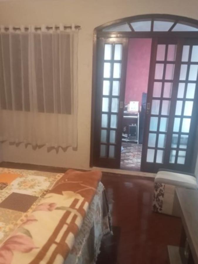 Sobrado à venda com 2 quartos, 120m² - Foto 2