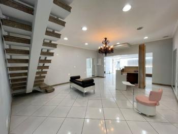 Comércio para Aluguel por R$10.000,00/Mês com 175m², 5 salas, 3 banheiros e 1 cozinha - Analia franco, São paulo / SP