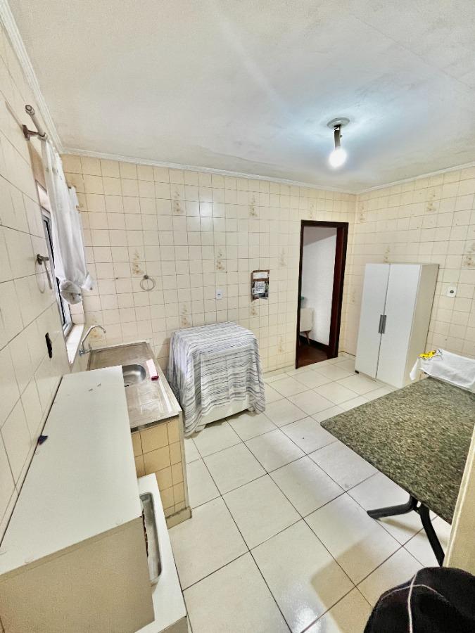 Casa, 4 quartos, 220 m² - Foto 12