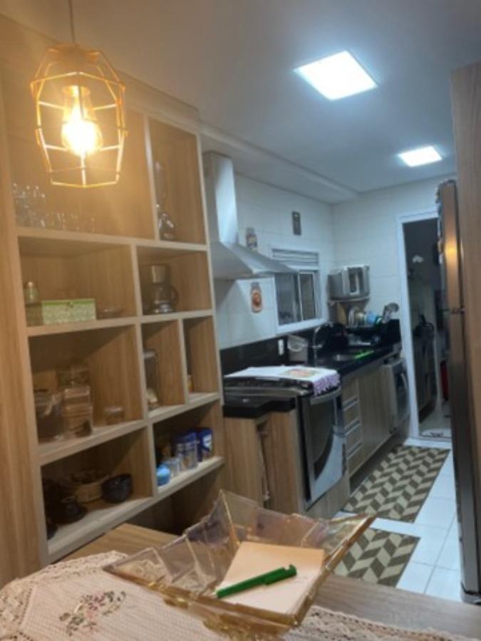 Apartamento à venda com 3 quartos, 115m² - Foto 18