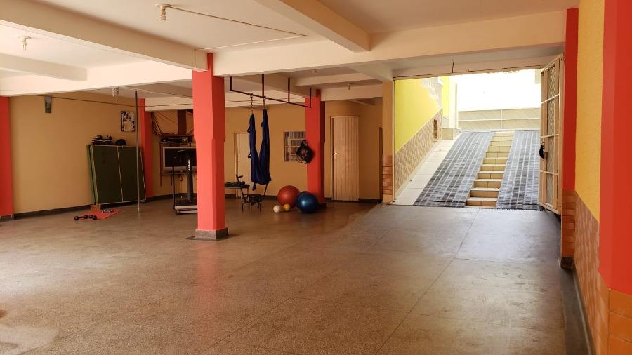 Sobrado à venda e aluguel com 3 quartos, 168m² - Foto 10