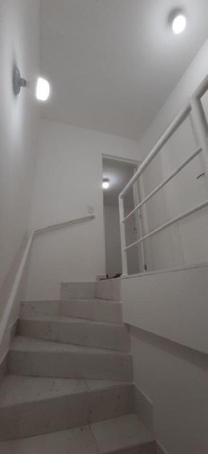 Sobrado à venda com 2 quartos, 84m² - Foto 9