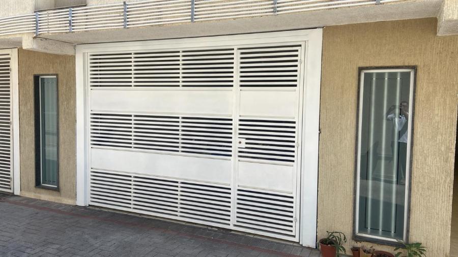 Sobrado, 3 quartos, 161 m² - Foto 1