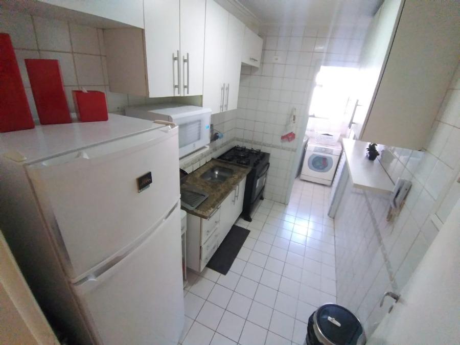 Apartamento à venda com 3 quartos, 65m² - Foto 13