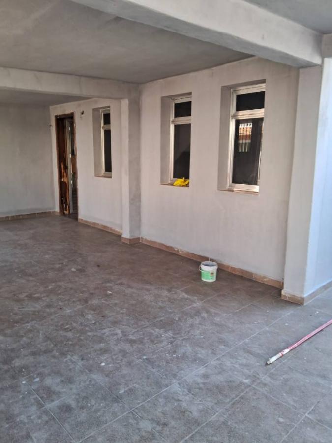 Sobrado, 3 quartos, 180 m² - Foto 1