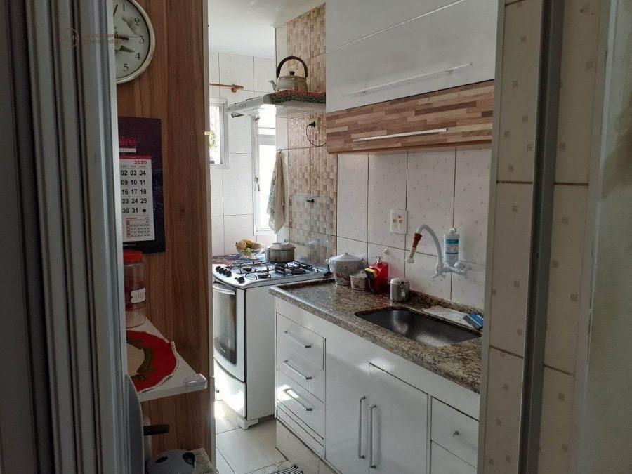 Apartamento à venda com 2 quartos, 69m² - Foto 9