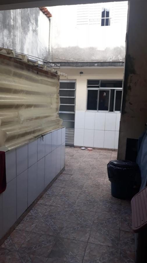 Sobrado à venda com 4 quartos, 150m² - Foto 2