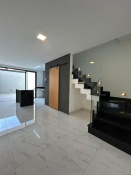Sobrado para Venda por R$870.000,00 com 135m², 1 sala, 2 vagas e 3 dormitórios - Carrão, São paulo / SP