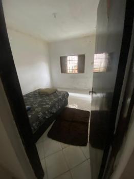 Casa para Venda por R$240.000,00 e Aluguel á R$1.800,00/Mês com 3 dormitórios, 3 vagas e 1 banheiro - Limoeiro, São paulo / SP