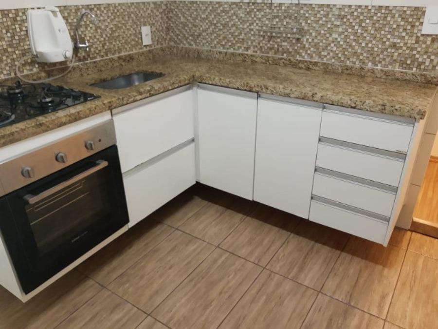 Apartamento à venda com 2 quartos, 62m² - Foto 5