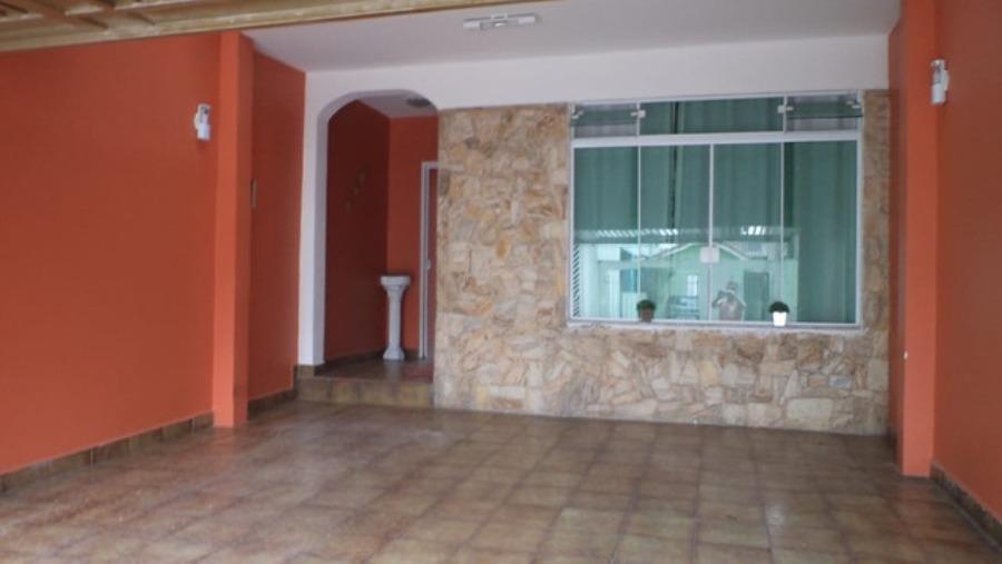 Sobrado à venda com 3 quartos, 120m² - Foto 2