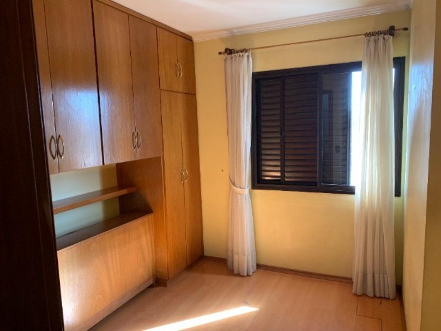 Apartamento à venda com 3 quartos, 75m² - Foto 18