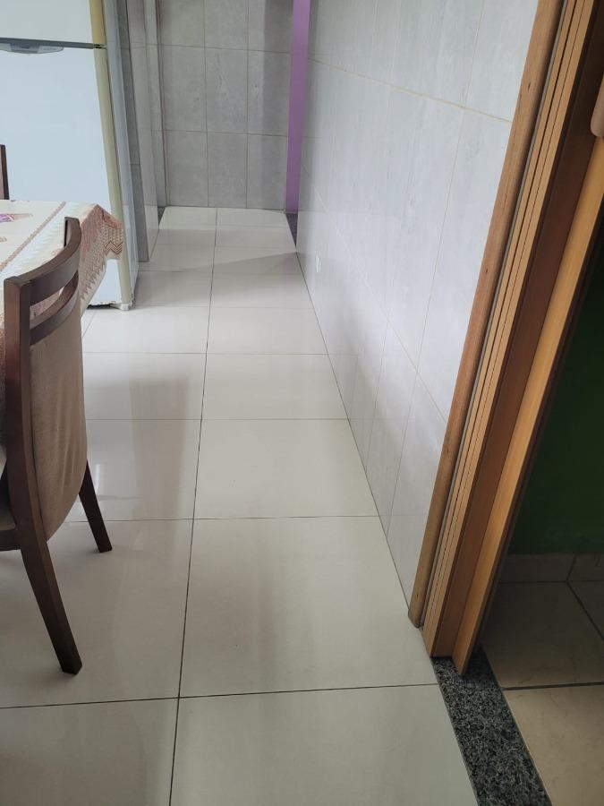 Casa, 5 quartos, 288 m² - Foto 4