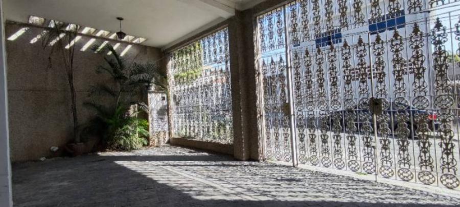 Casa, 3 quartos, 200 m² - Foto 1