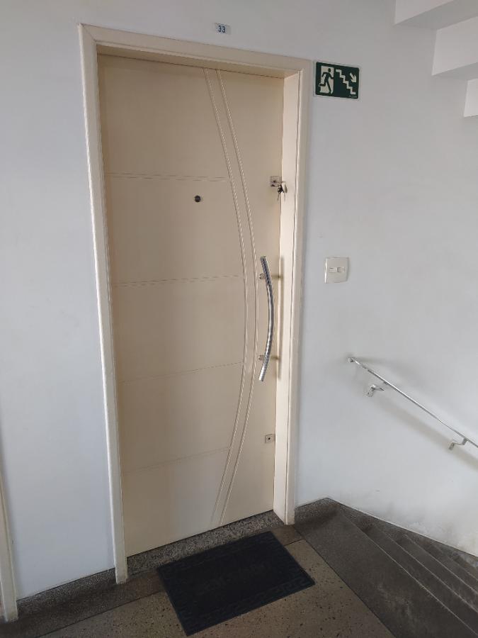 Apartamento à venda com 2 quartos, 50m² - Foto 3