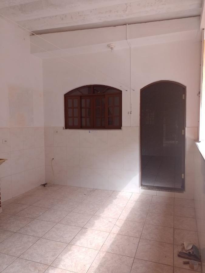 Casa à venda com 4 quartos, 120m² - Foto 14