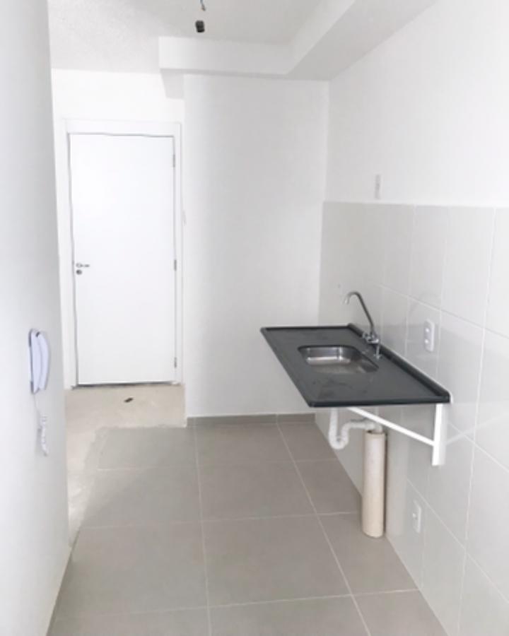 Apartamento à venda com 2 quartos, 43m² - Foto 4