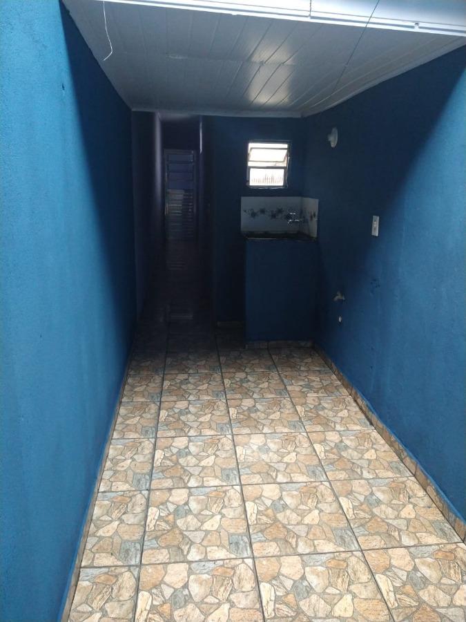 Casa à venda com 4 quartos, 120m² - Foto 9