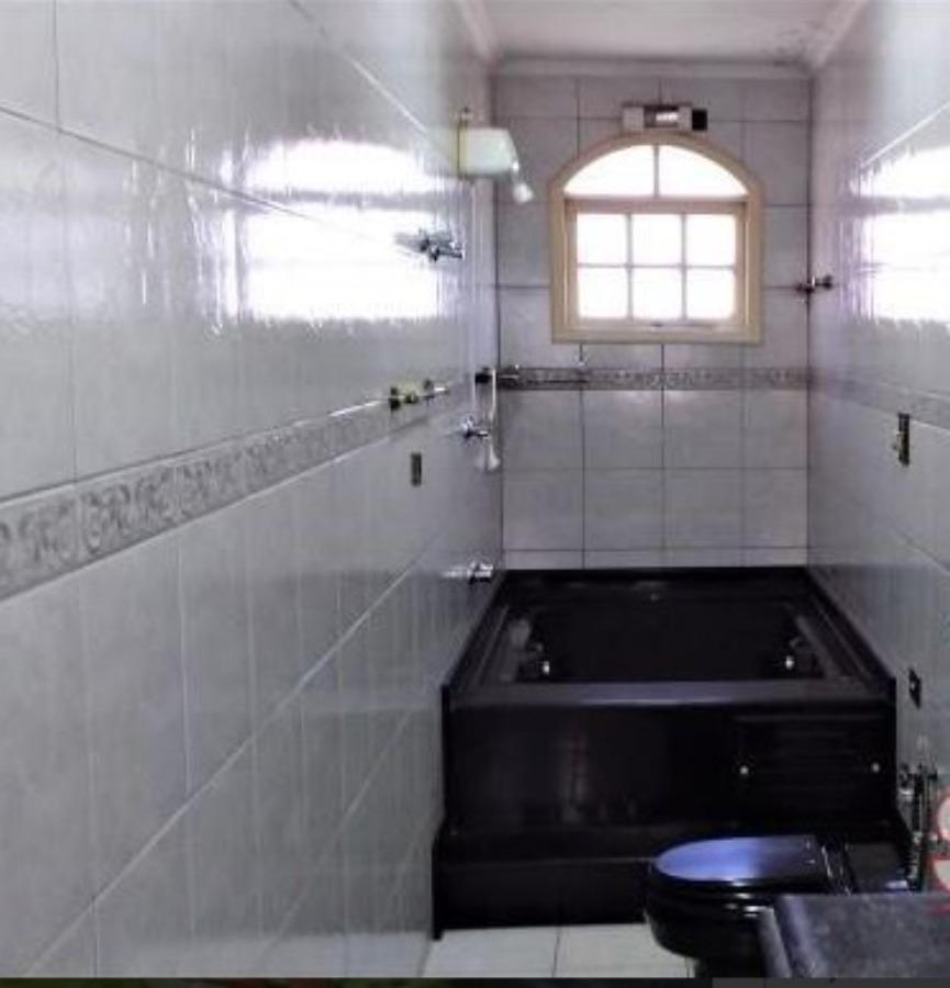 Sobrado à venda com 3 quartos, 285m² - Foto 14