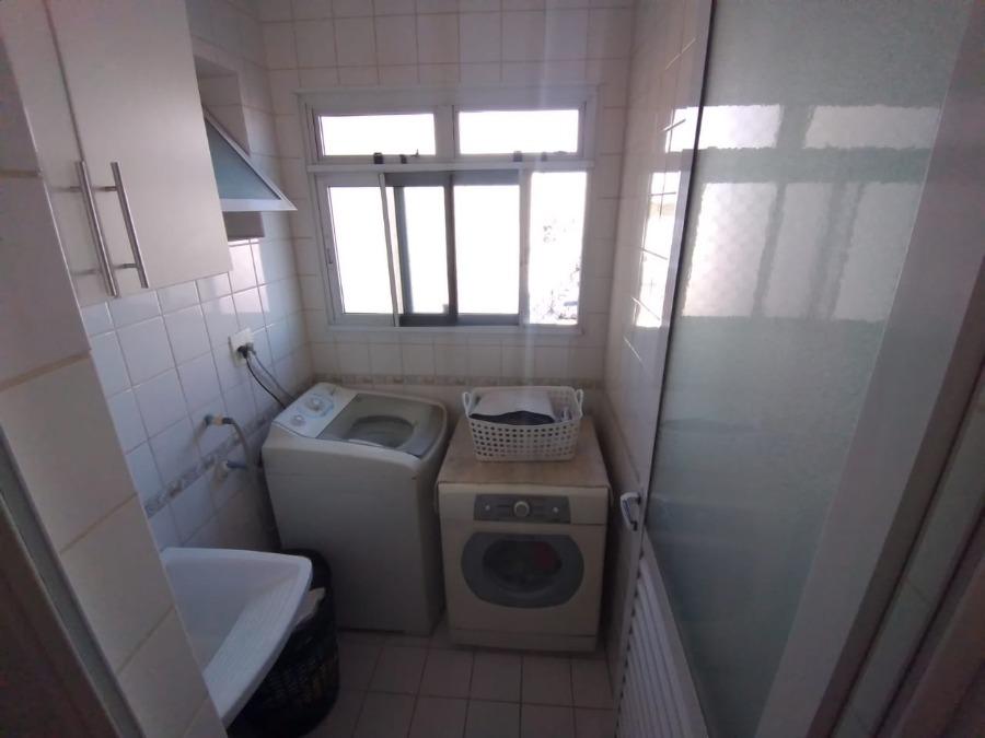 Apartamento à venda com 3 quartos, 65m² - Foto 4