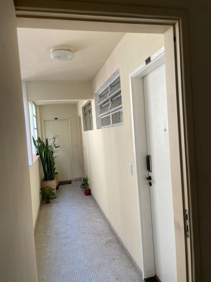 Apartamento à venda com 1 quarto, 36m² - Foto 9