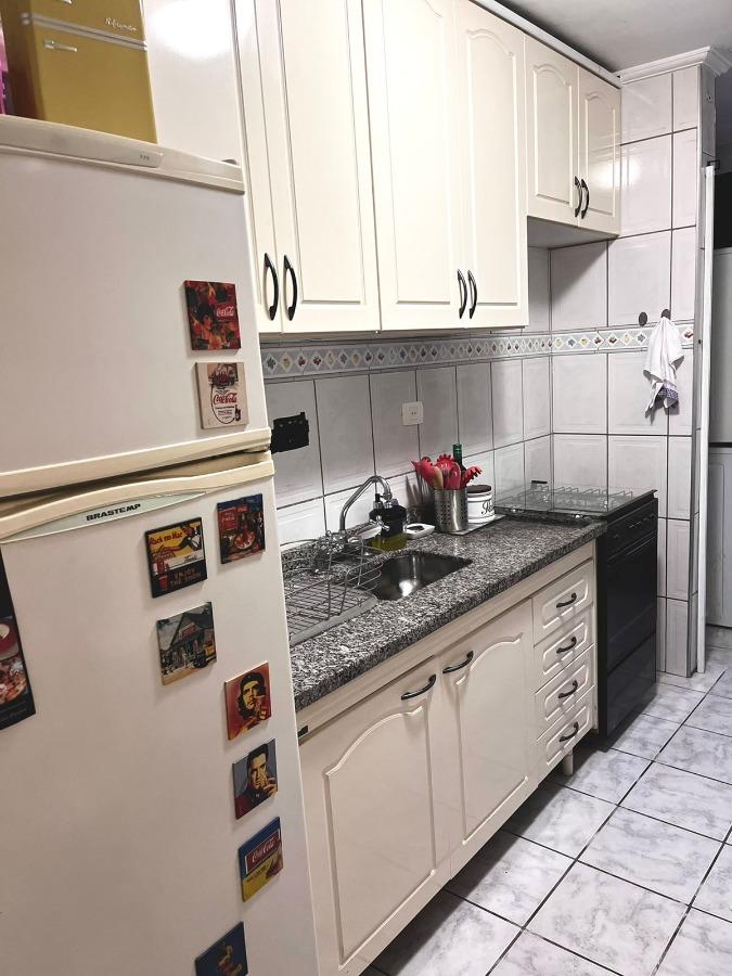 Apartamento à venda com 2 quartos, 55m² - Foto 2