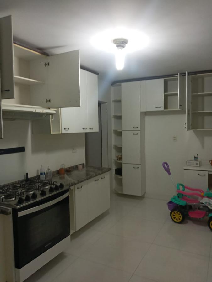 Casa à venda com 3 quartos, 120m² - Foto 12