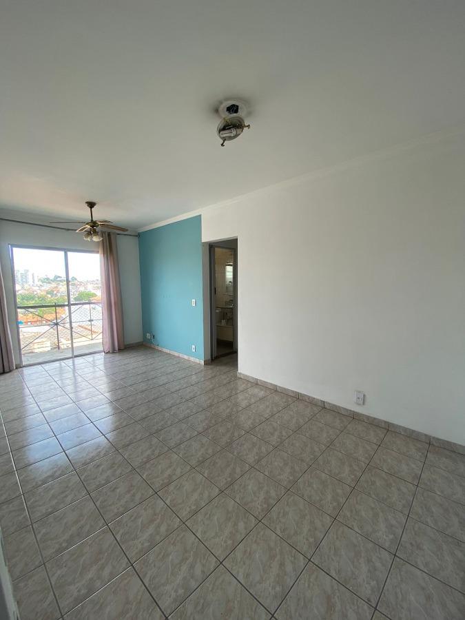 Apartamento à venda com 2 quartos, 55m² - Foto 15