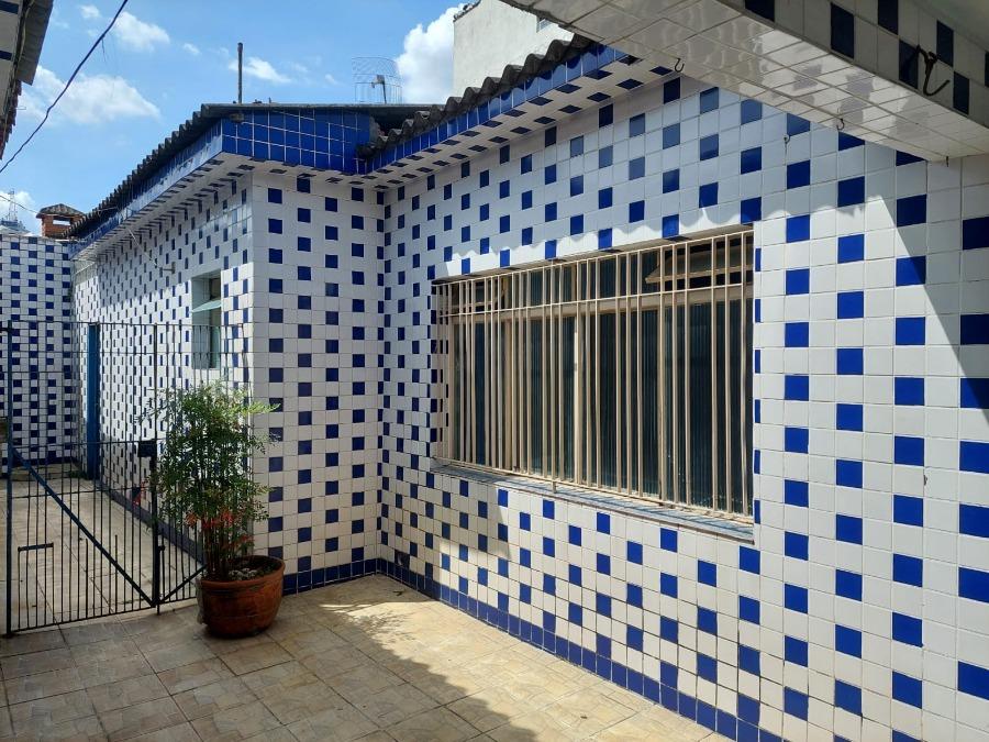 Casa à venda com 4 quartos, 250m² - Foto 2